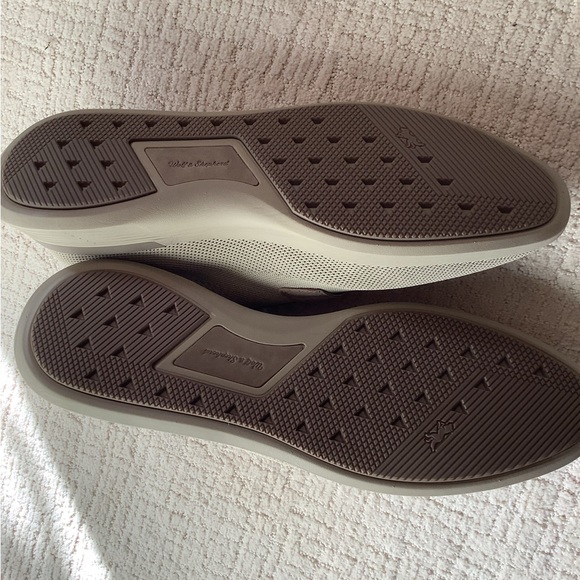 Wolf & Shepherd Taupe Super Comfort Dress Shoes - Picture 7 of 12
